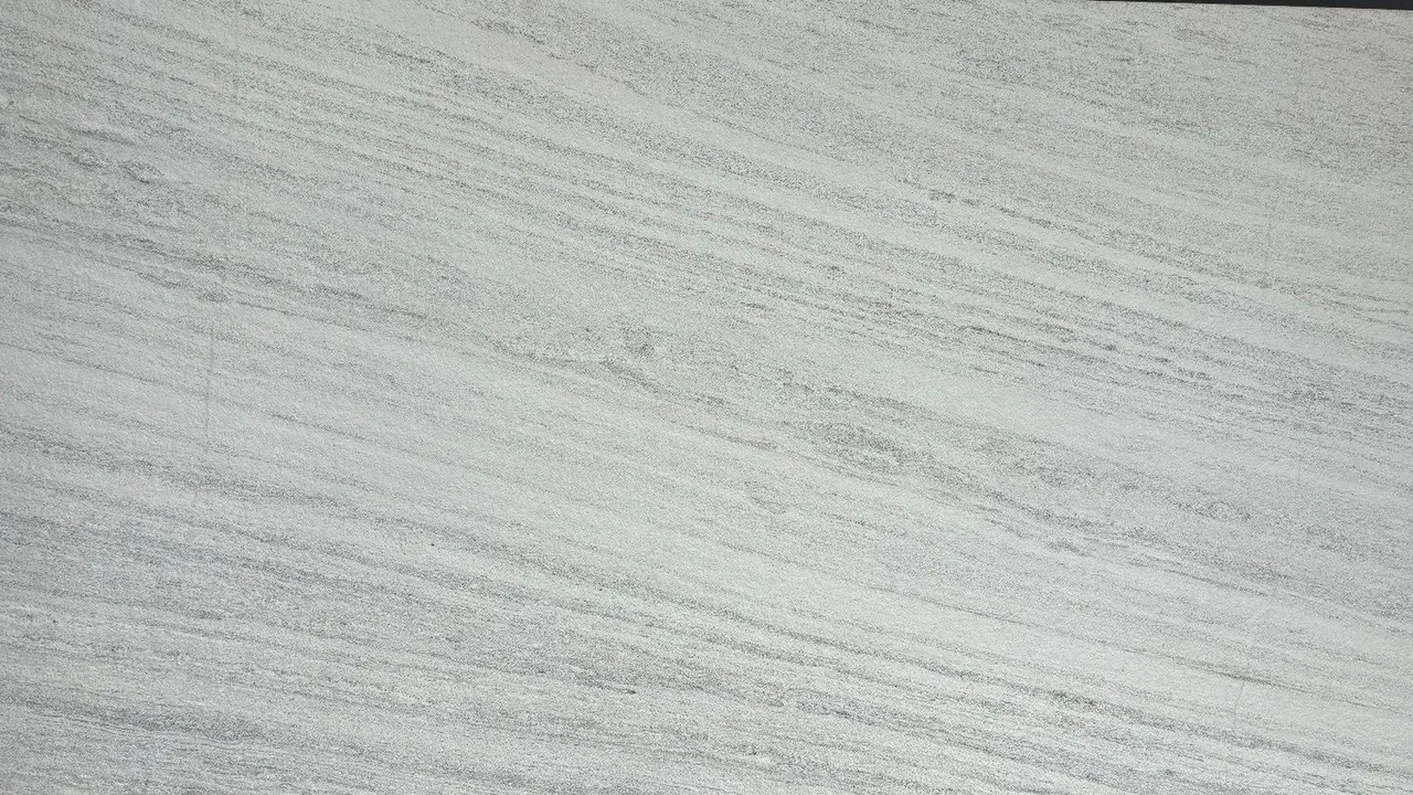 Arctic Storm natural stone veneer swatch
