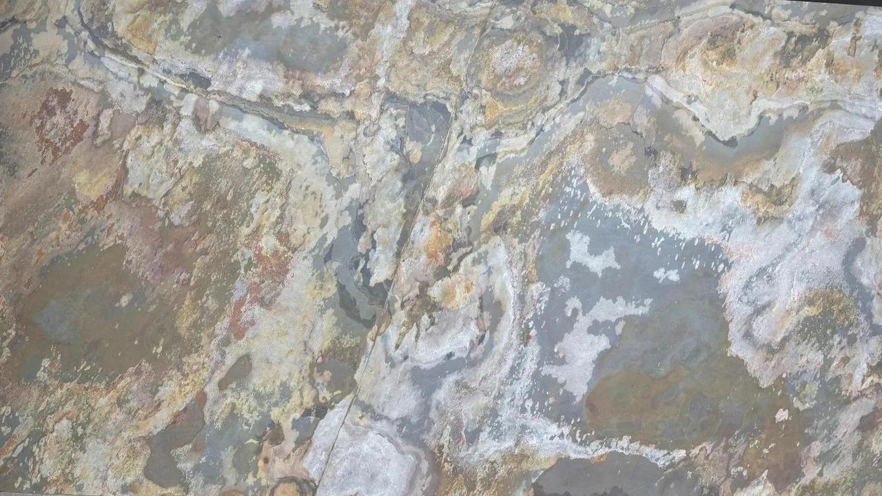 Fresh Earth natural stone veneer swatch