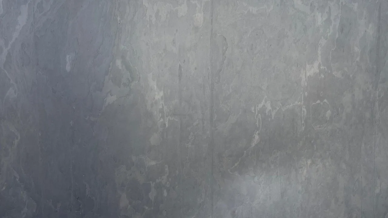 Steel Black natural stone veneer swatch
